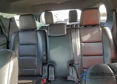 2014 Ford Explorer Xlt z USA, uszkodzony, nr VIN 1FM5K8D81EGC31353